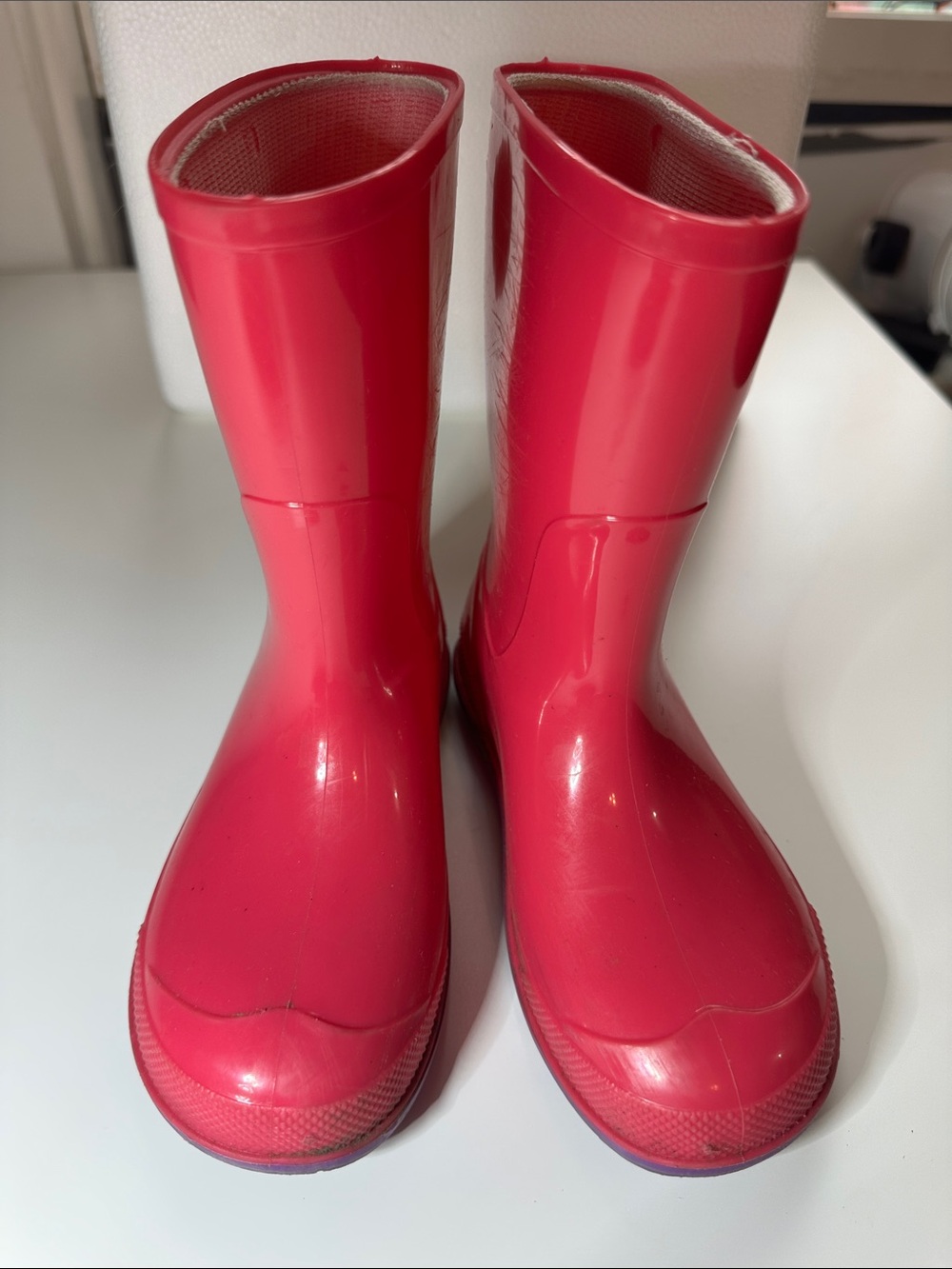 Pink rain boots little kid size 9-10